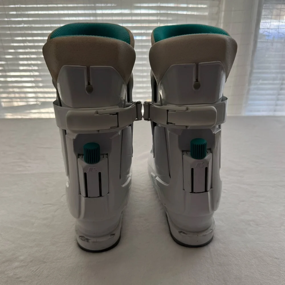 Vintage Raichle RX 560 Ski Boots Retro 80s 90s White & Teal Size 7